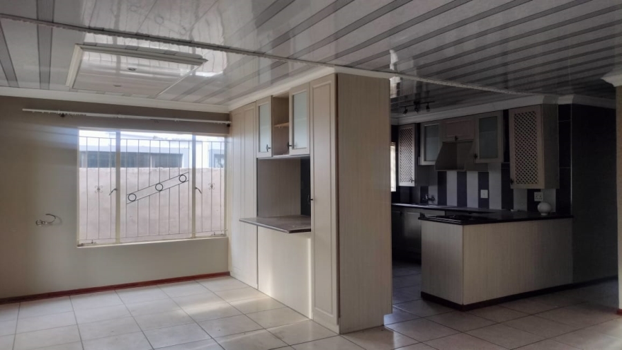 4 Bedroom Property for Sale in Mandela View Free State